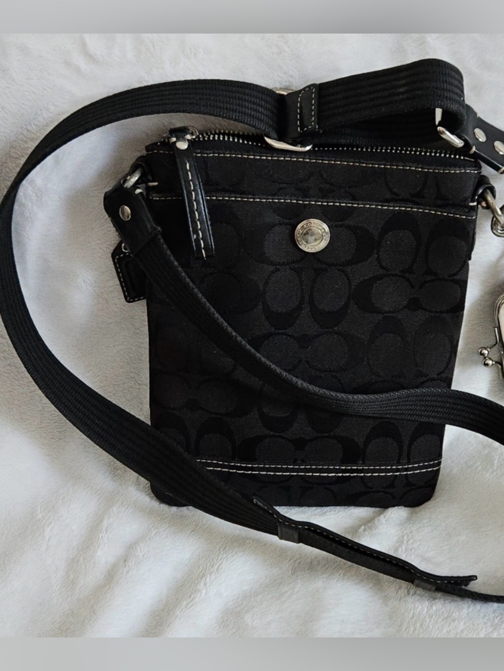 Vintage 2000s Coach Black Signature Crossbody Pouch